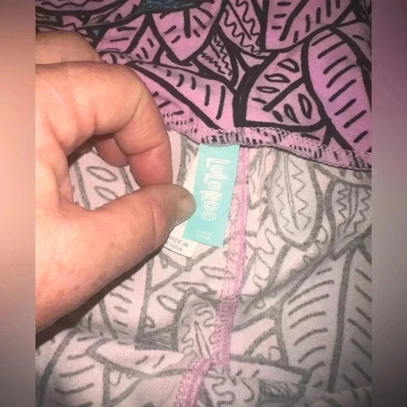 Lularoe TC2 lavender leaf  leggings. OG Patrick quality & fit. - Picture 4 of 6